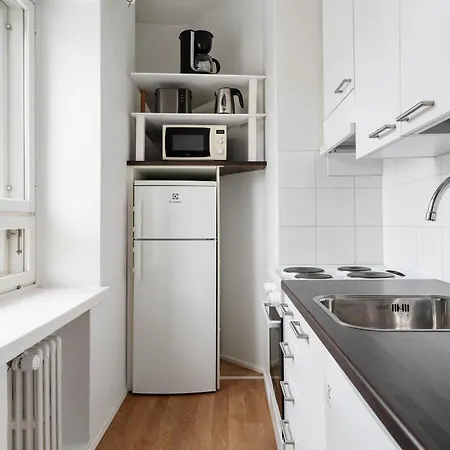 In The Heart Of Kallio Near Tram & Metro *