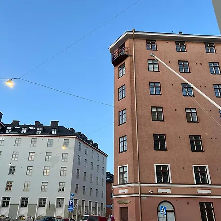 In The Heart Of Kallio Near Tram & Metro